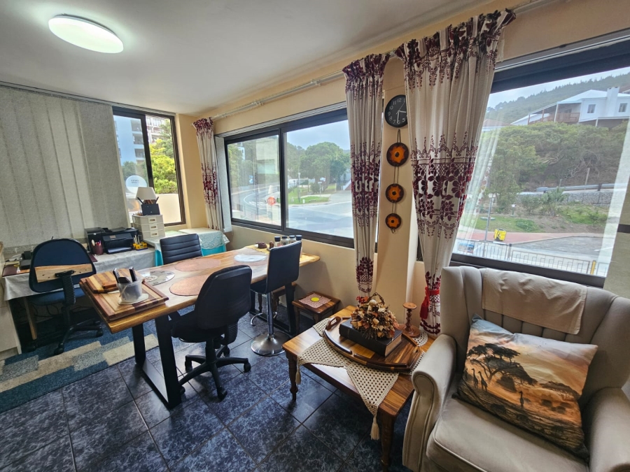 3 Bedroom Property for Sale in Herolds Bay Western Cape